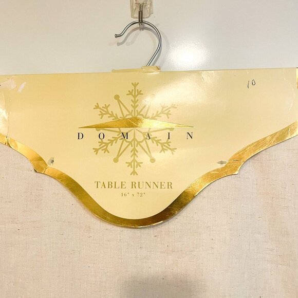 Domain Christmas Holiday Owl Embroidered Aplique 16 x 72 Cotton Fringe Table Run - Picture 3 of 5